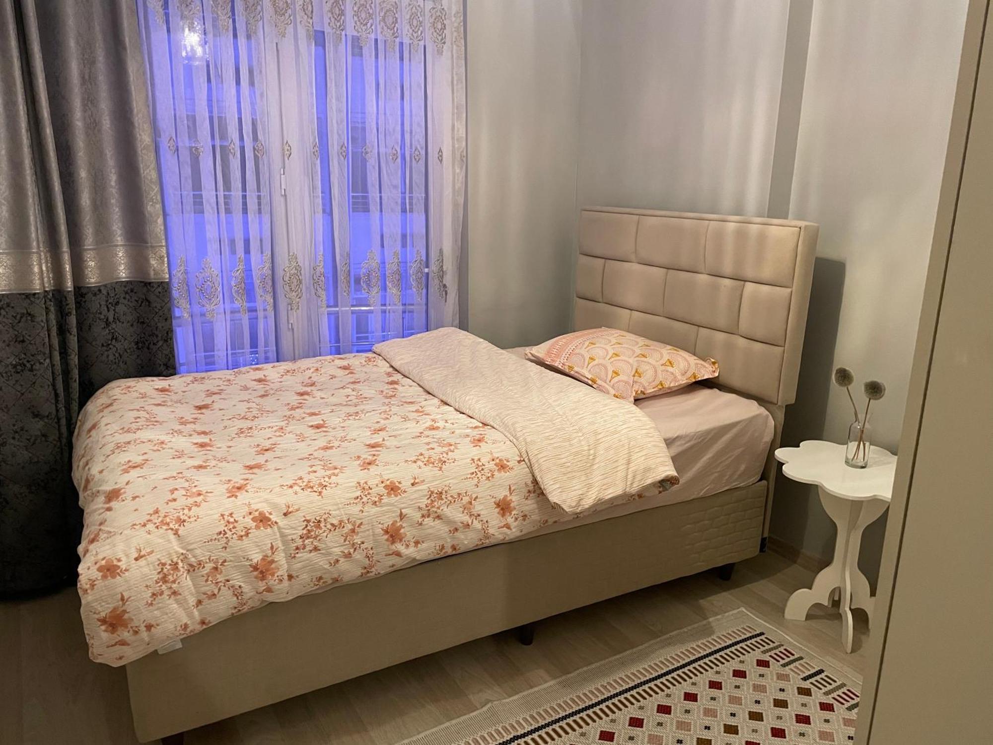 Sehir Merkezinde Luex Apartament